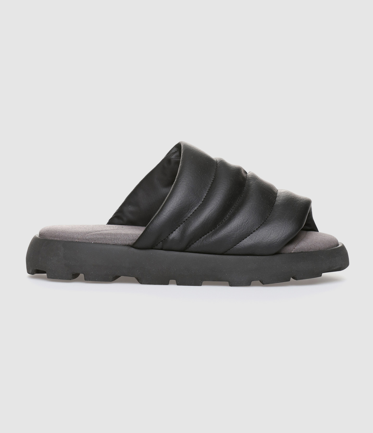 Soffio Black Quilted Mules