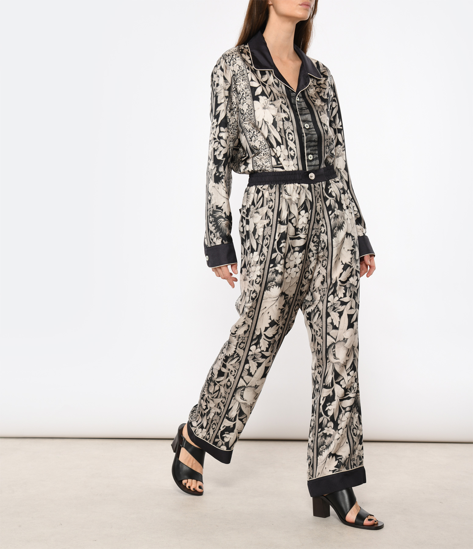Aloe Black and White Trousers