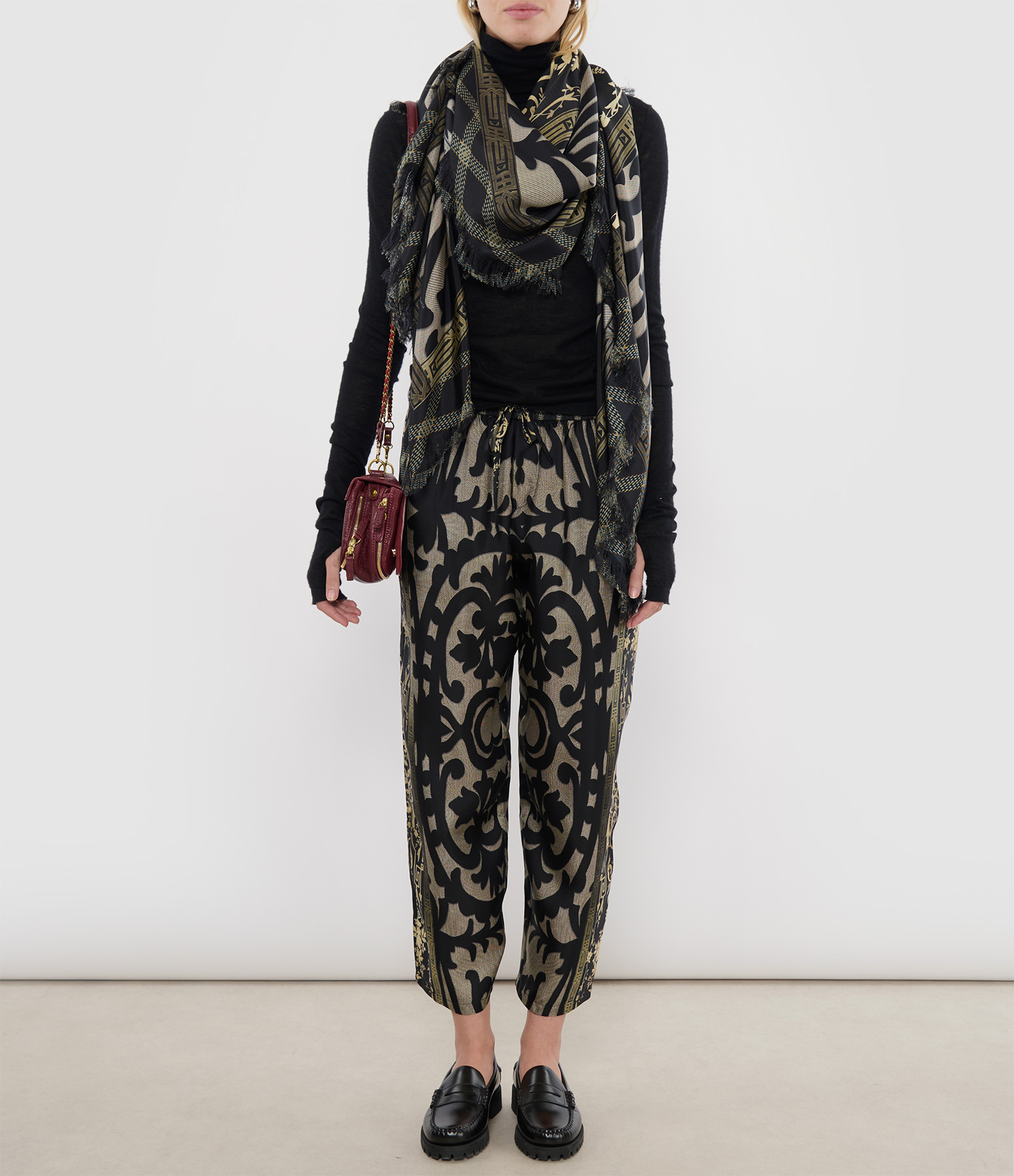 Aloe Black and Beige Trousers