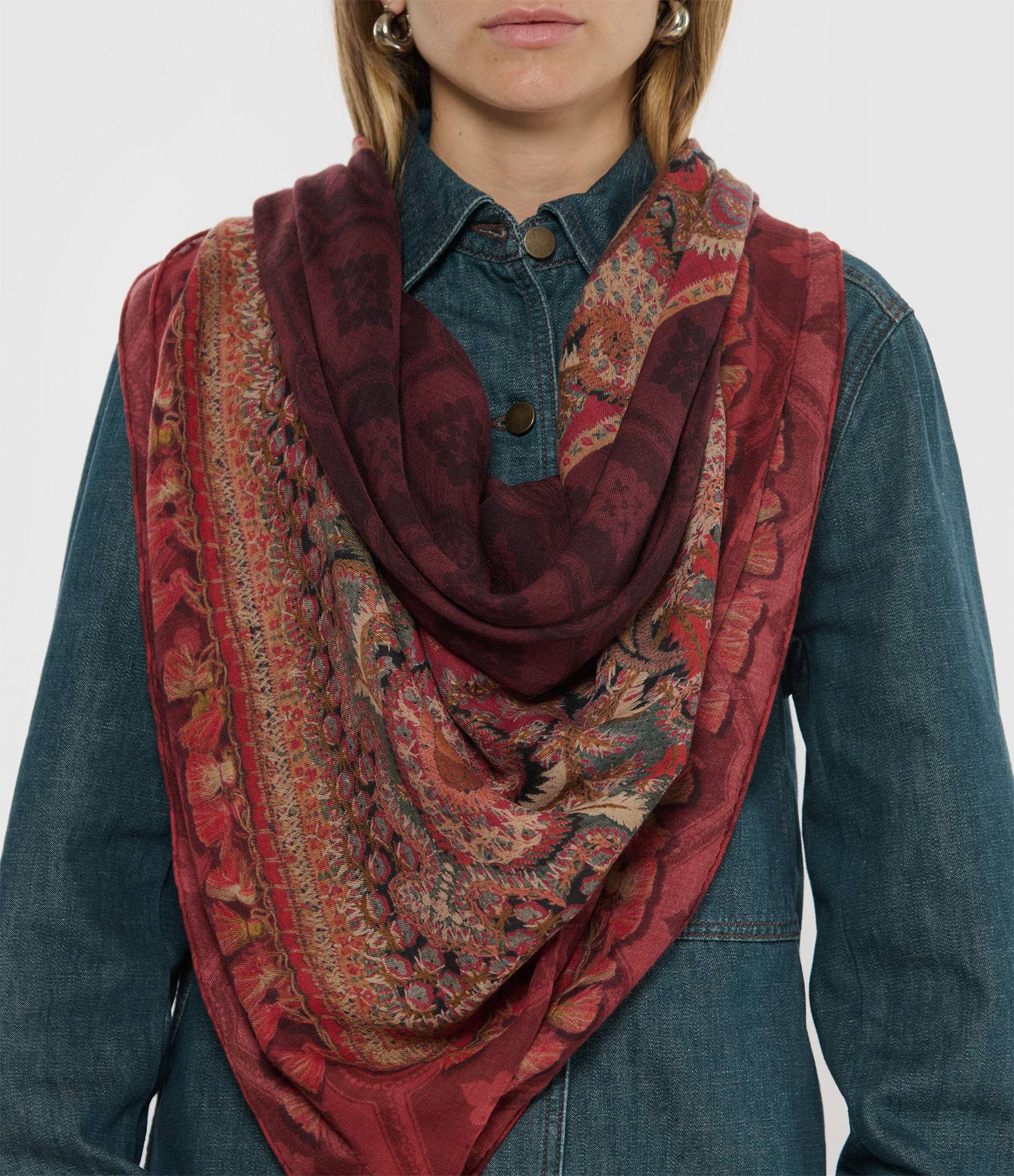 Maga Wool Scarf 135x135 Multicoloured