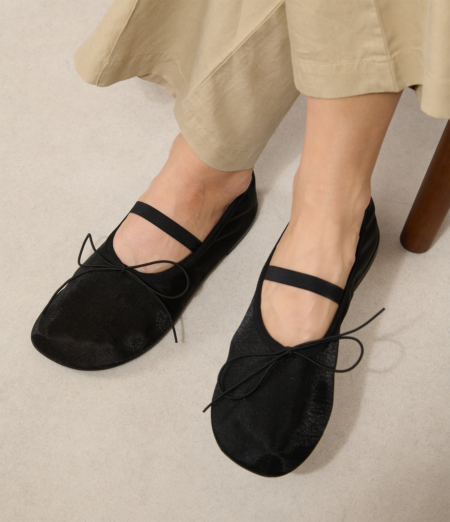 Glove Ballet Black Ballet Flats