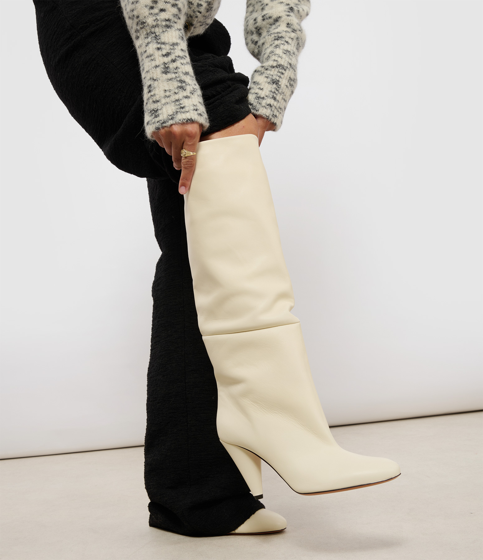 Cone Natural Boots