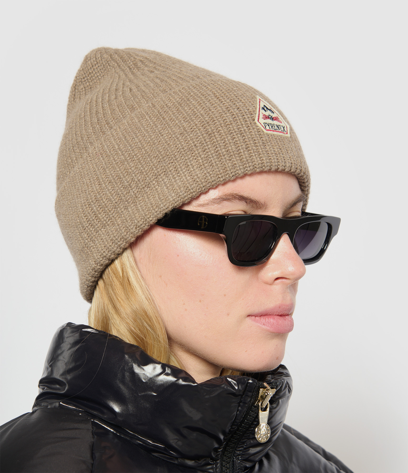 Gomma Beanie in Taupe Grey
