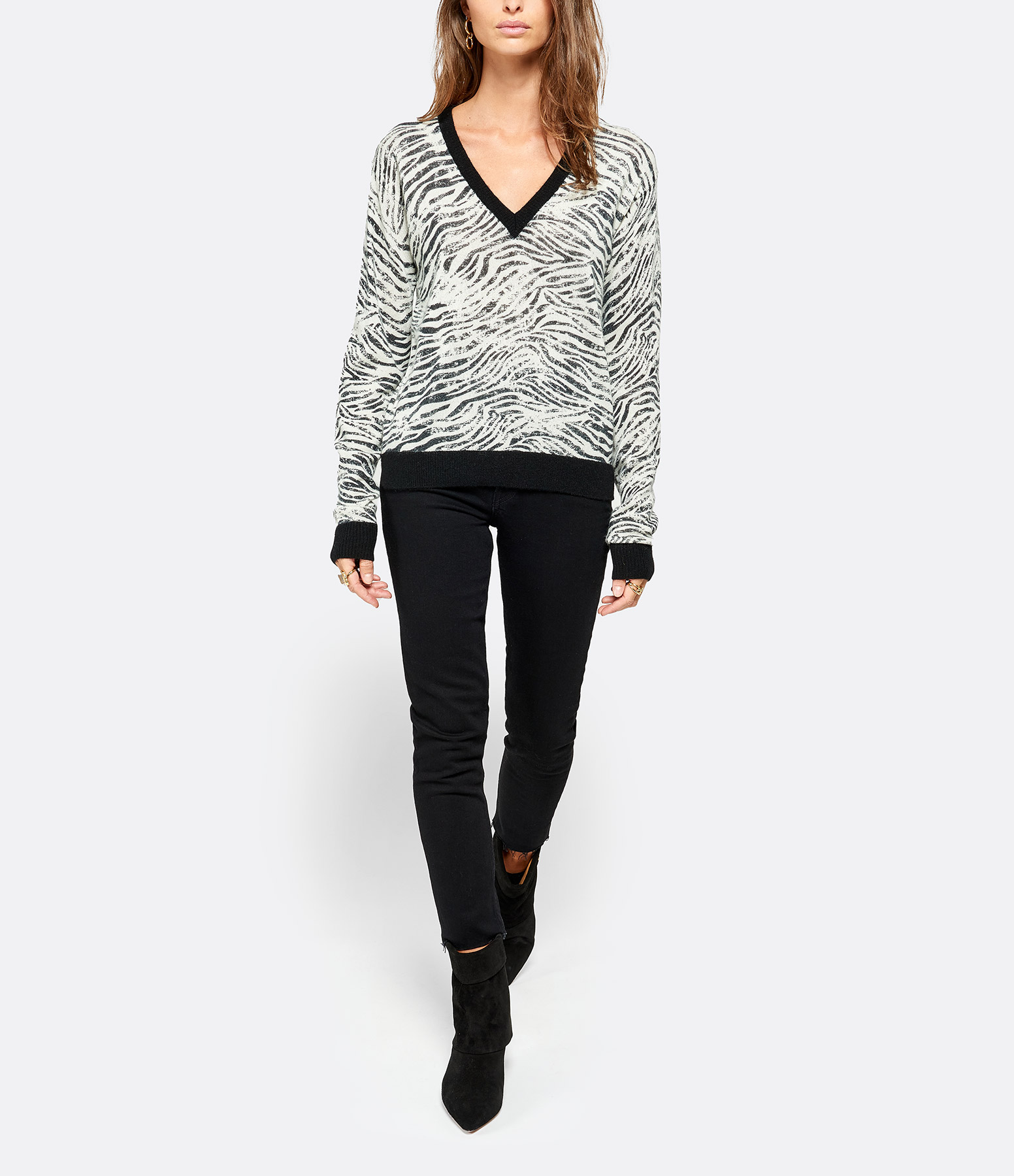 High-Waisted Black Cropped Jeans