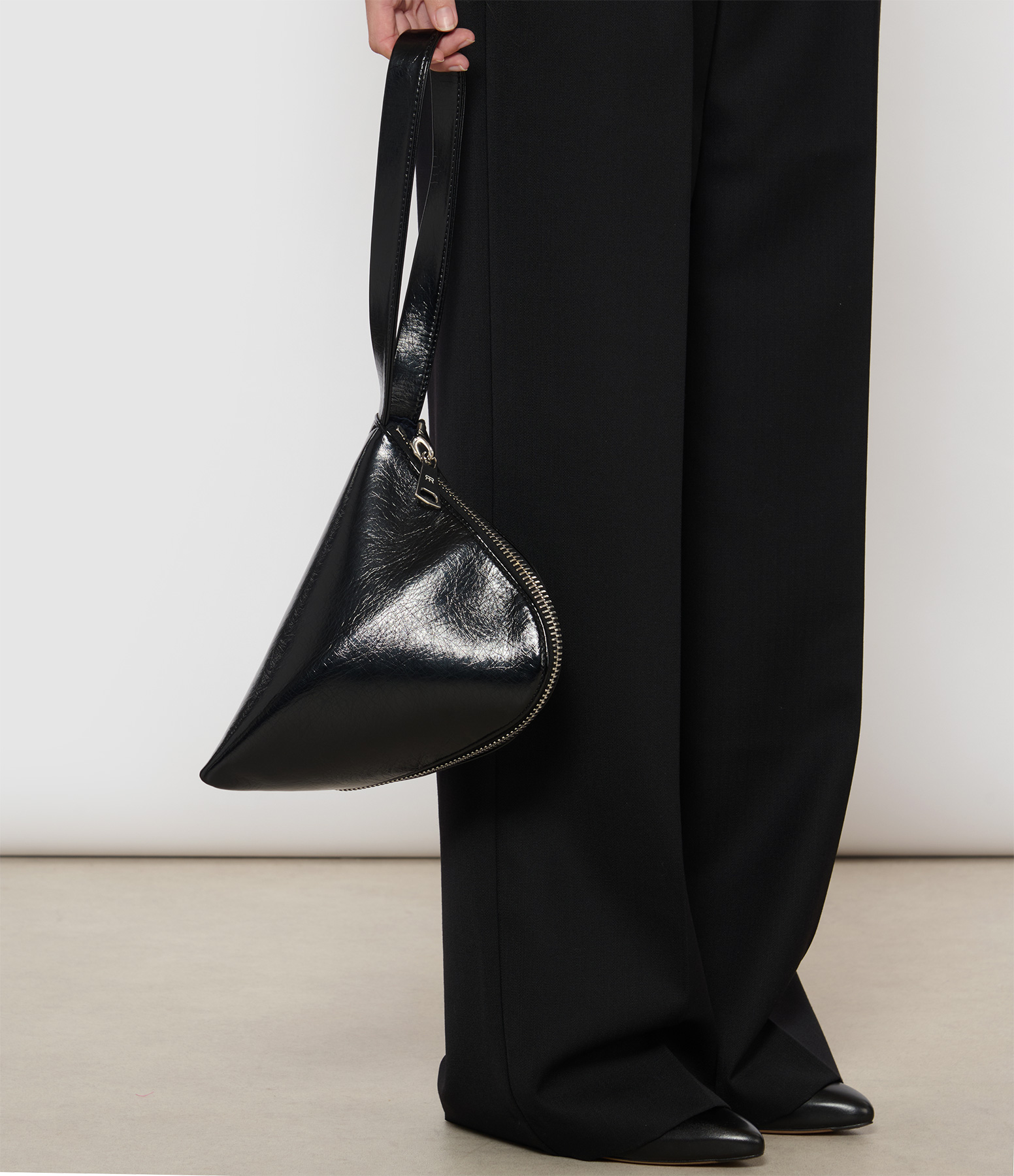 Black Glow Bag
