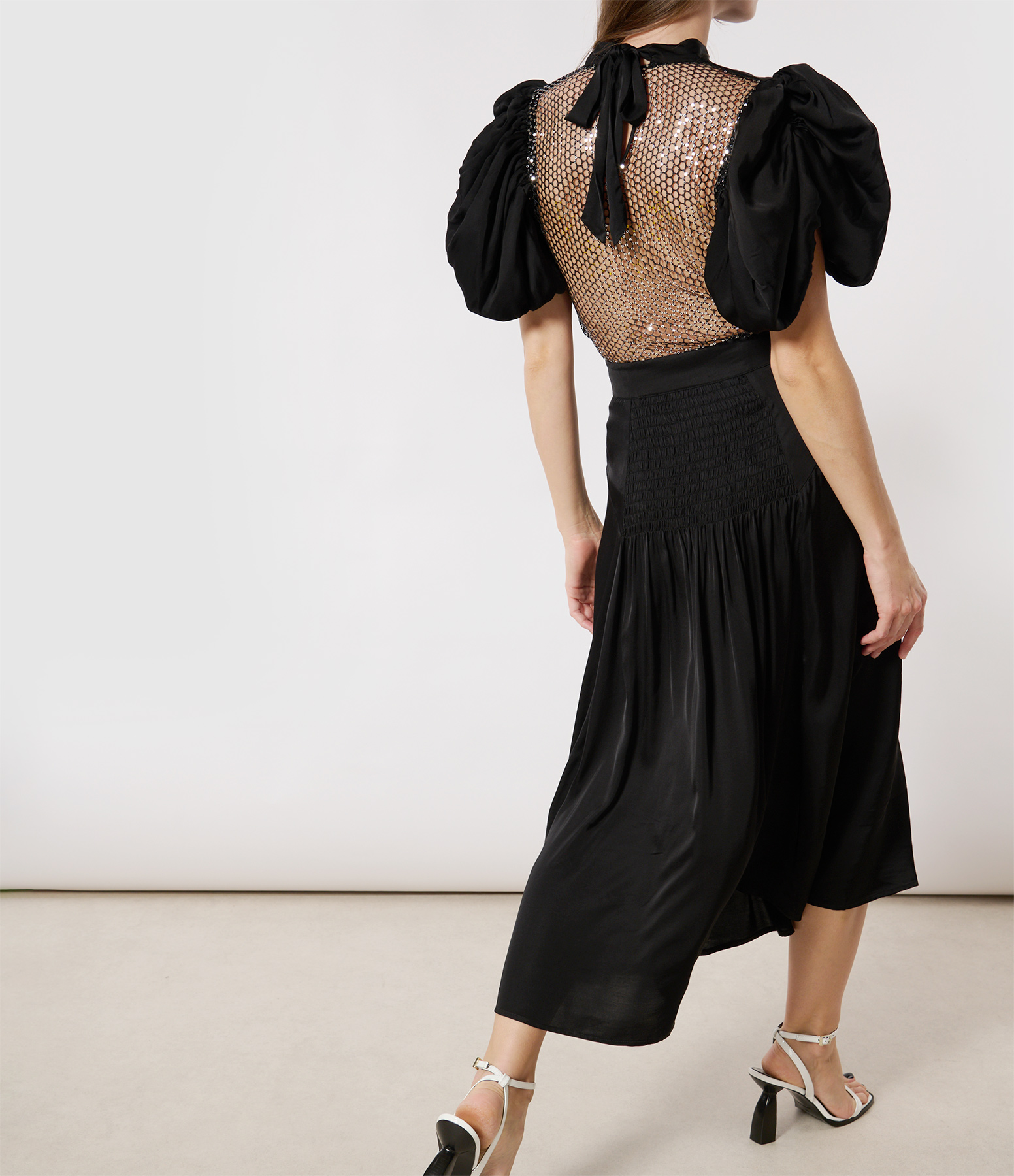 Black Long Puff-Sleeve Dress