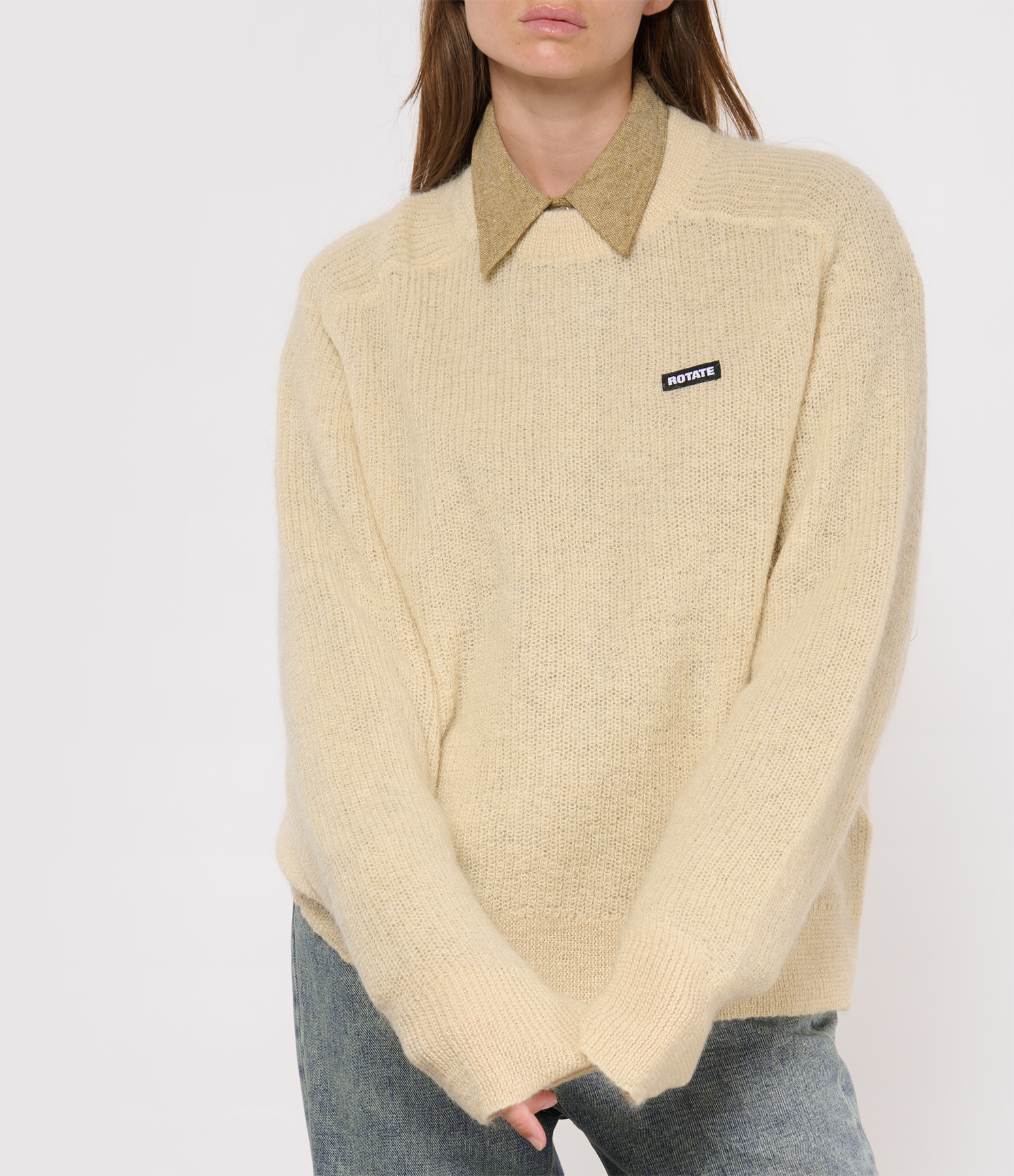 Light Knit Logo Sweatshirt in Parchment