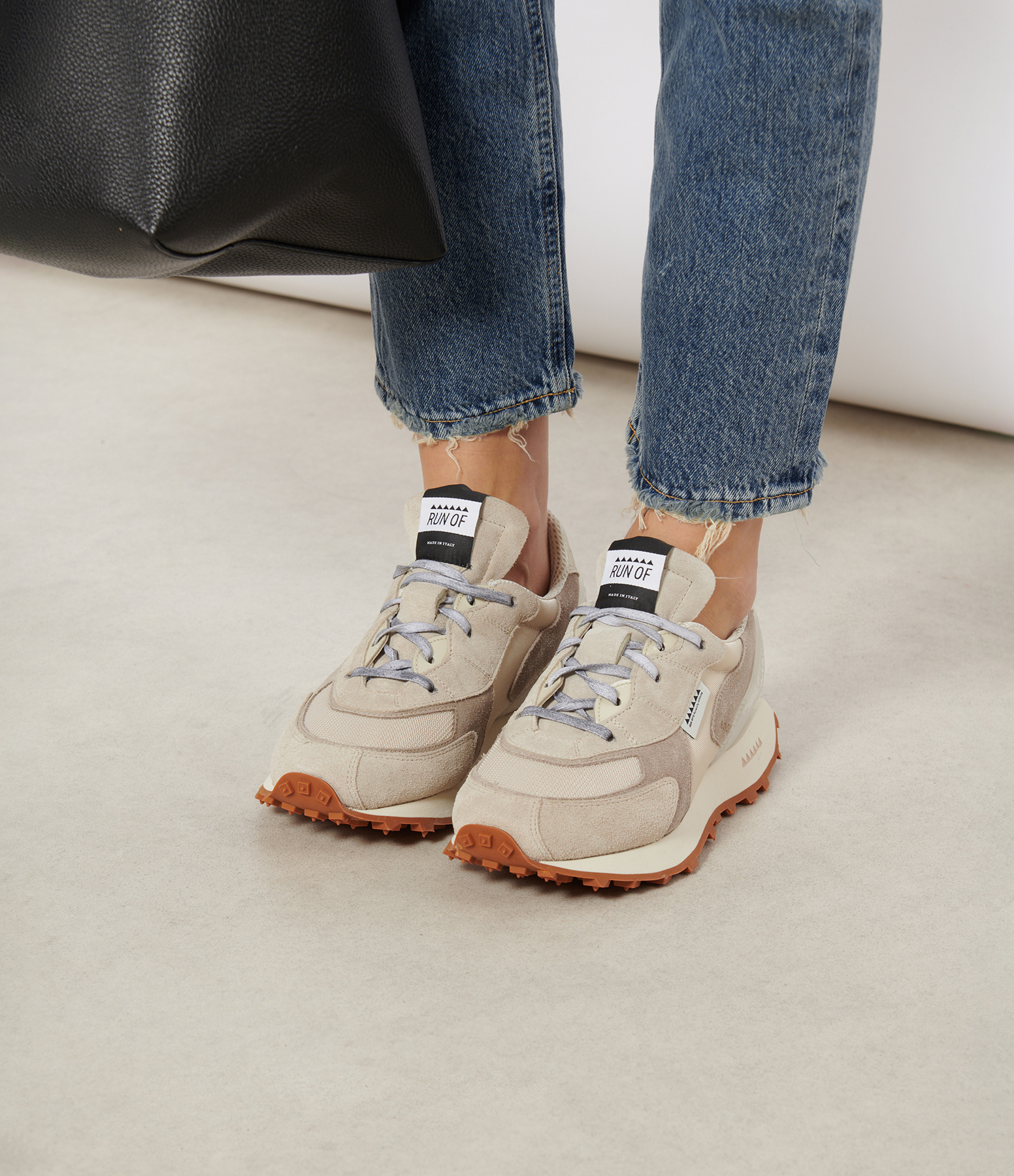 Finch Bodrum Beige Trainers