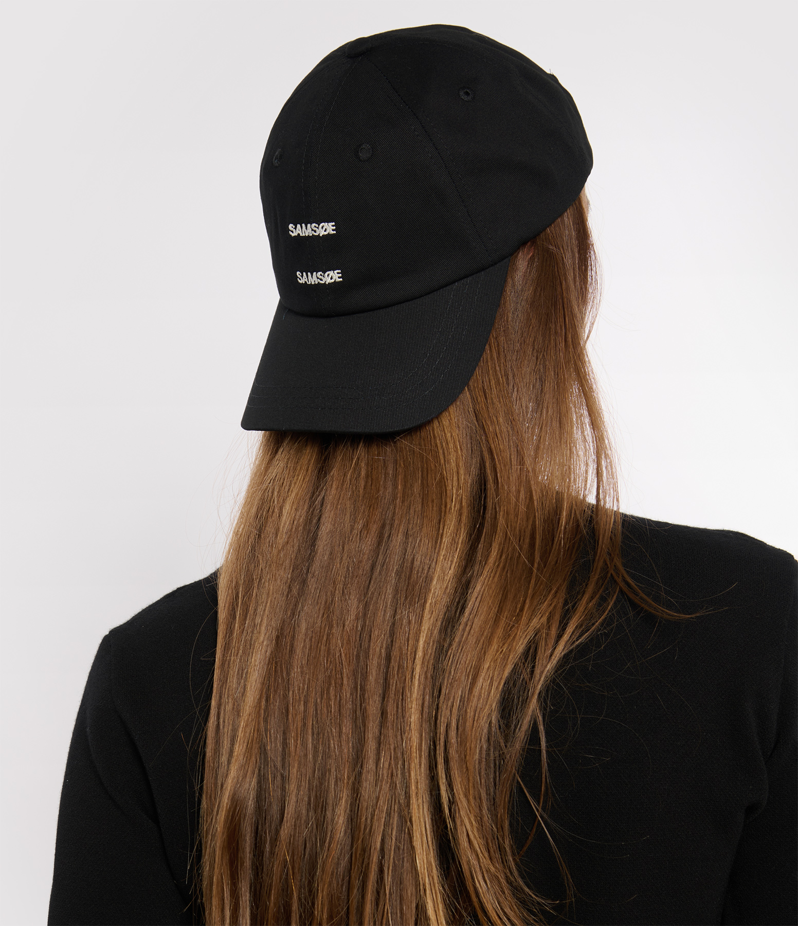Saadie Black Cap