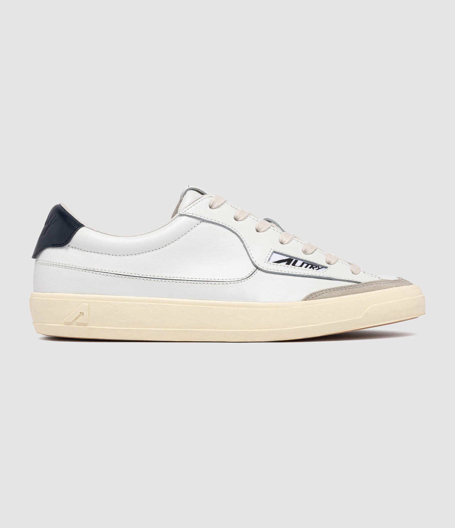 Men’s Windscape Low-Top Trainers in Sue White Space, Capsule Flash