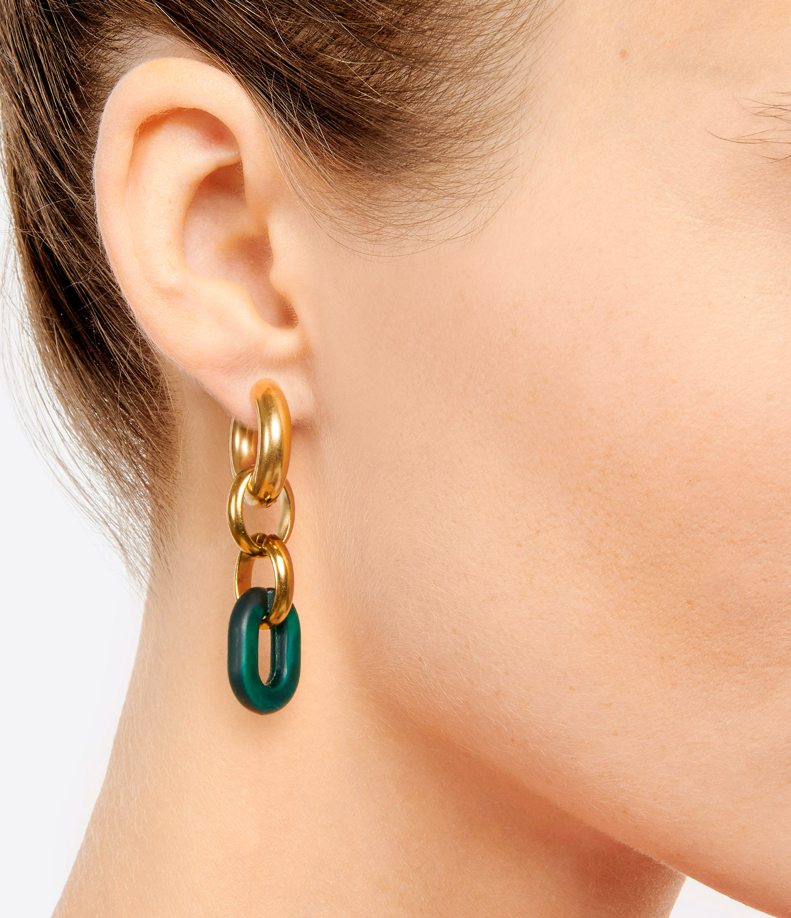 Vioma Earrings – Green Pendant in Gold-Plated Silver