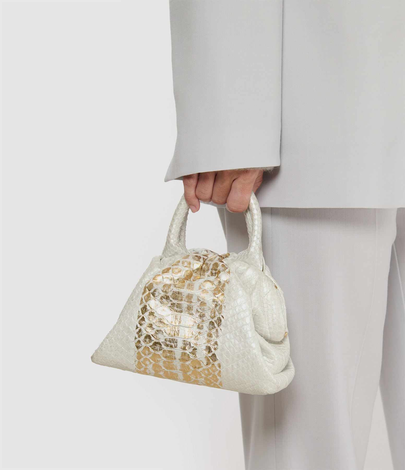 Jacky White & Gold Bag