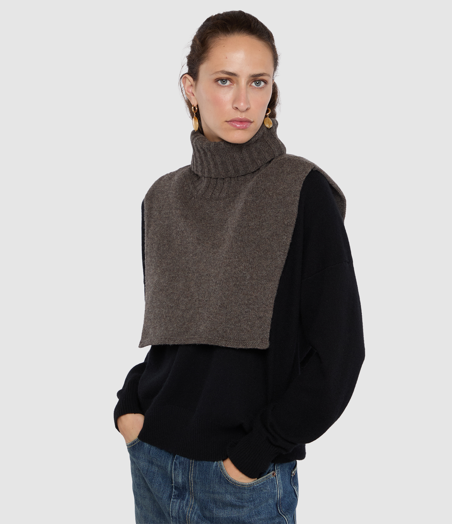 Orion Chest Plate in Glace Brown