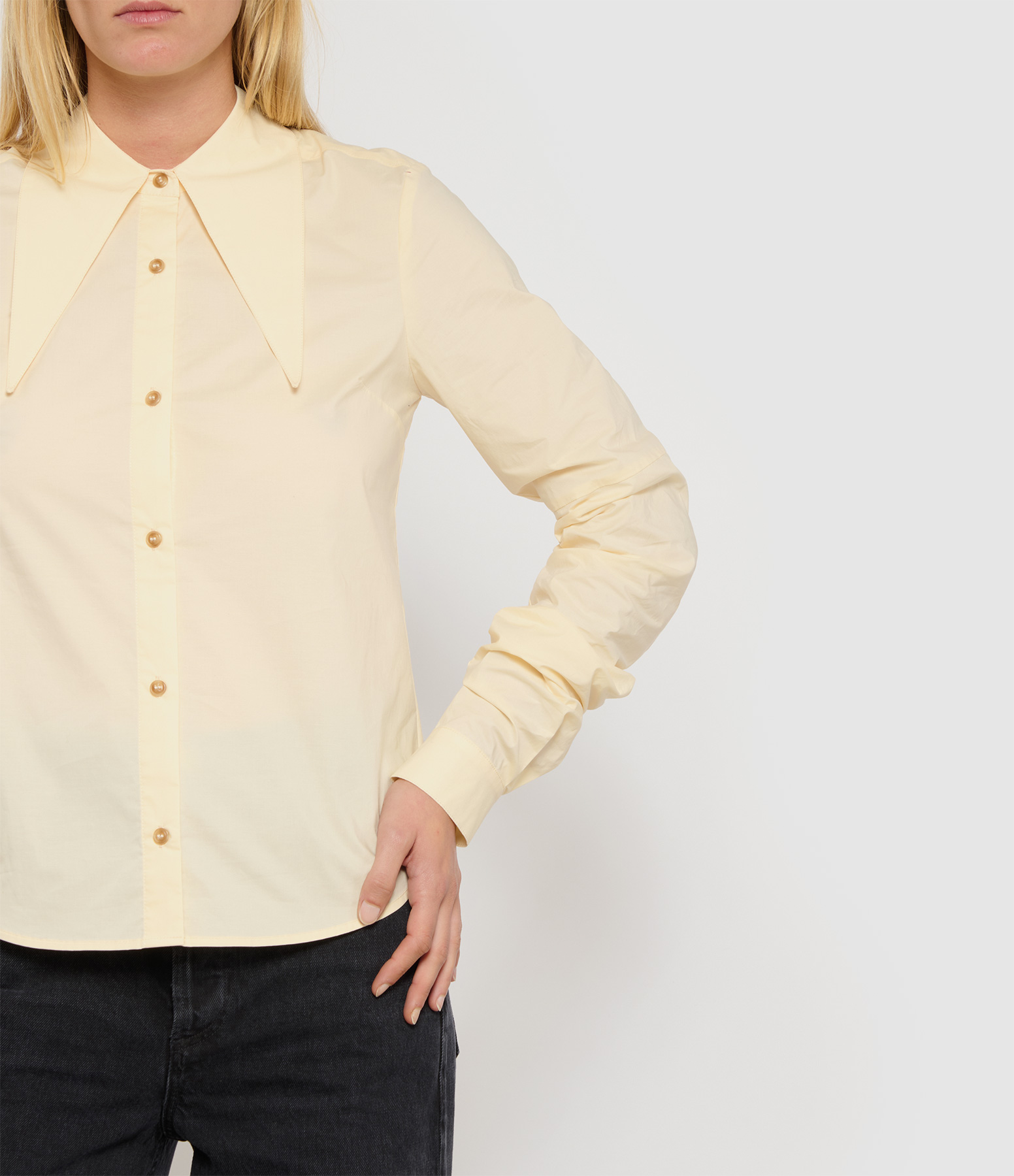 Cyprus Sleeve Vanilla Shirt