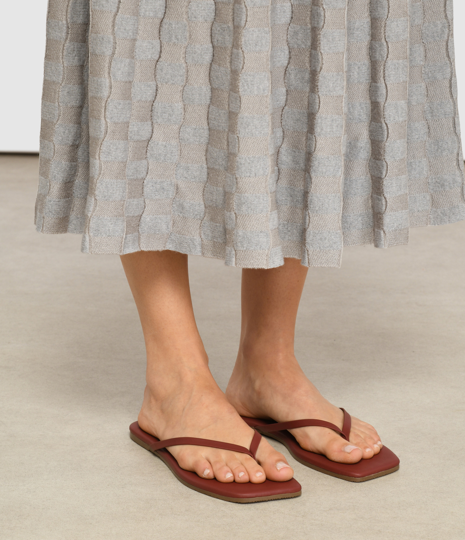 Lily Burgundy Square-Toe Flip-Flops