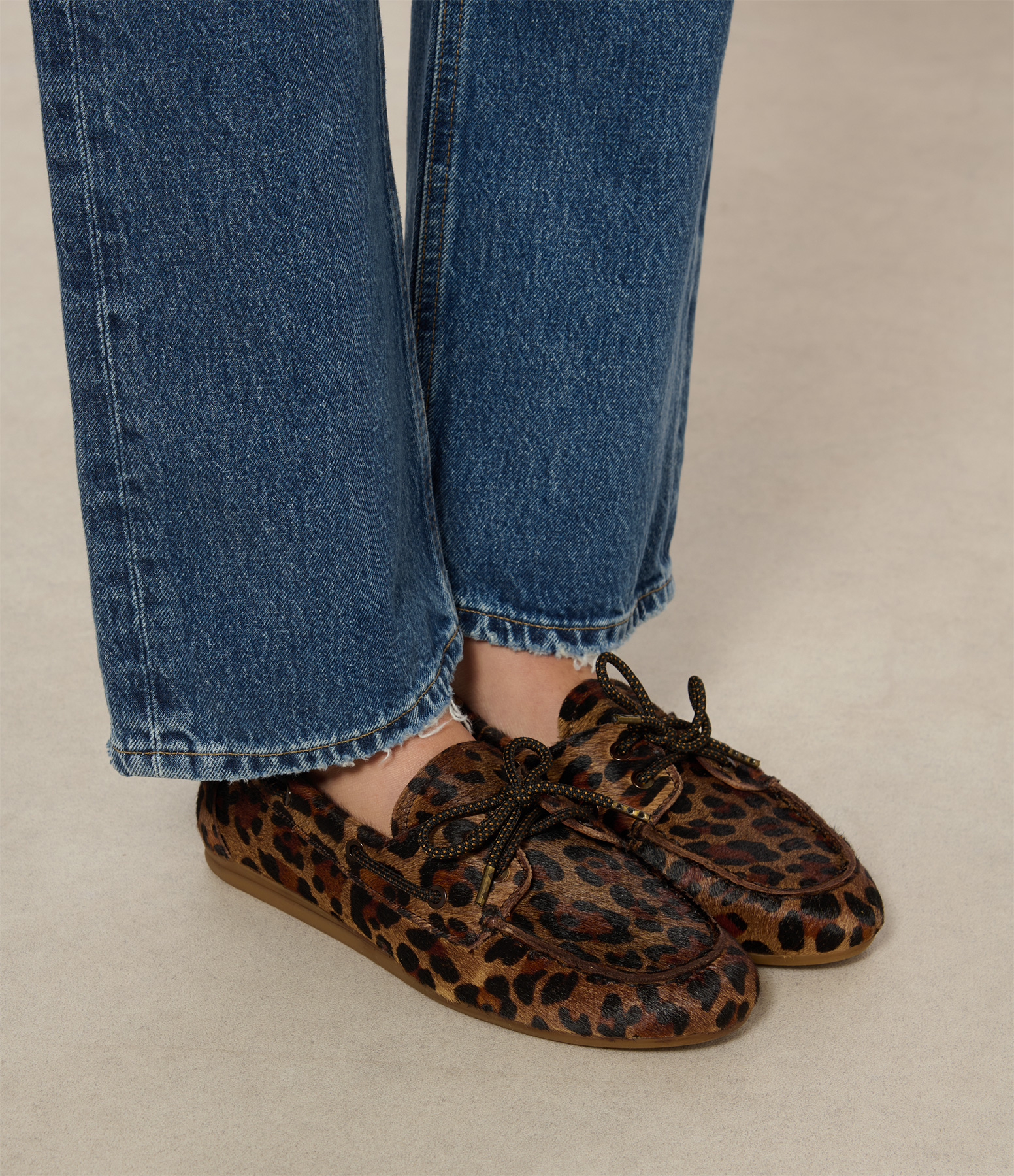 Tl-Kimana Canela Loafers (Dark Brown)