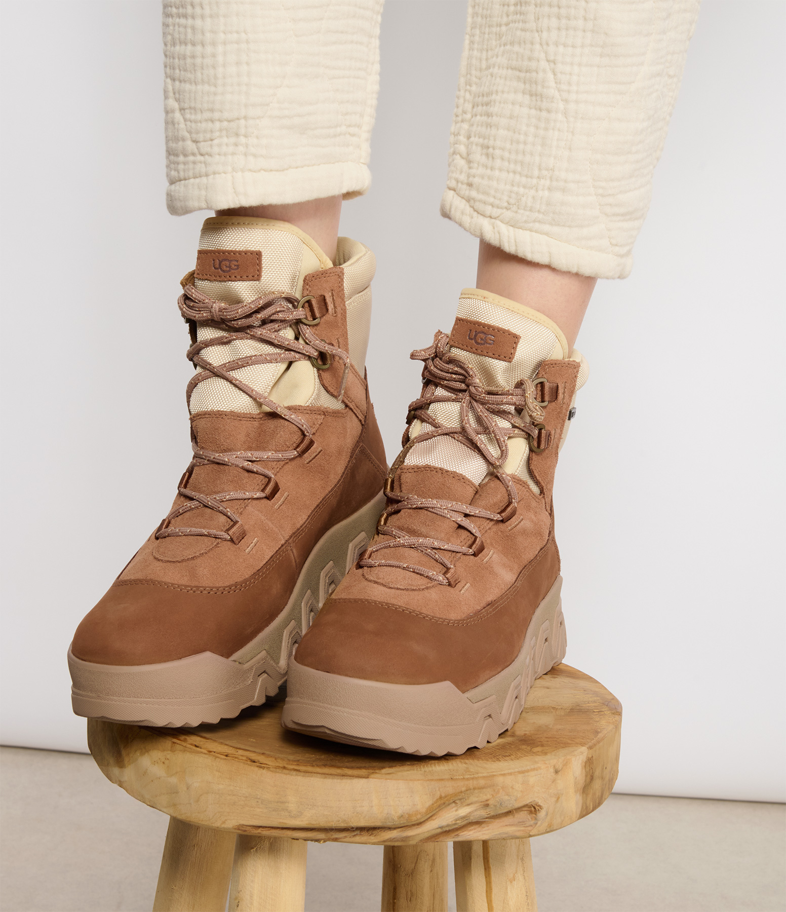 Terretrail Hi-Top Boots in Chestnut