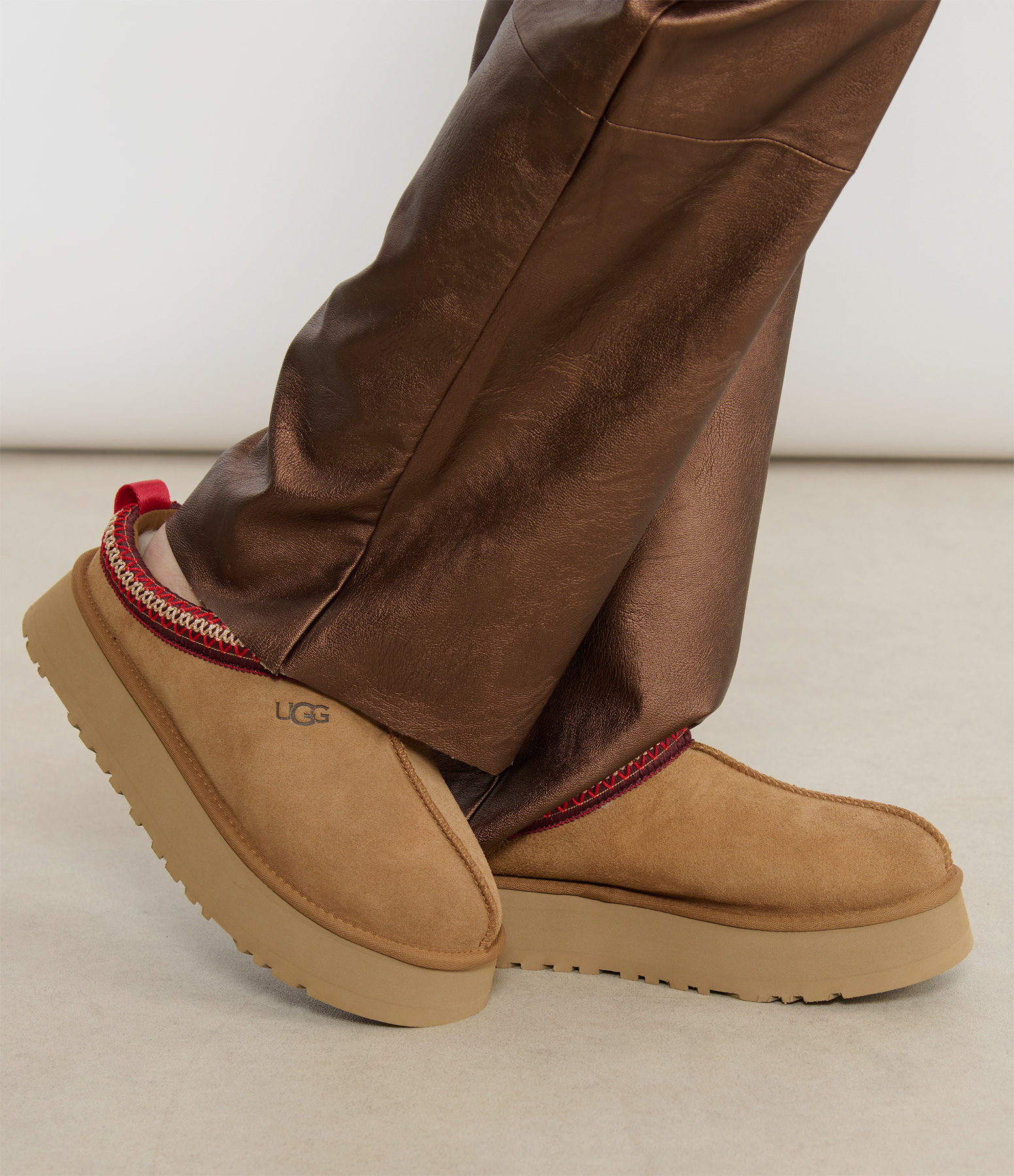 Tazz II Chestnut Mules