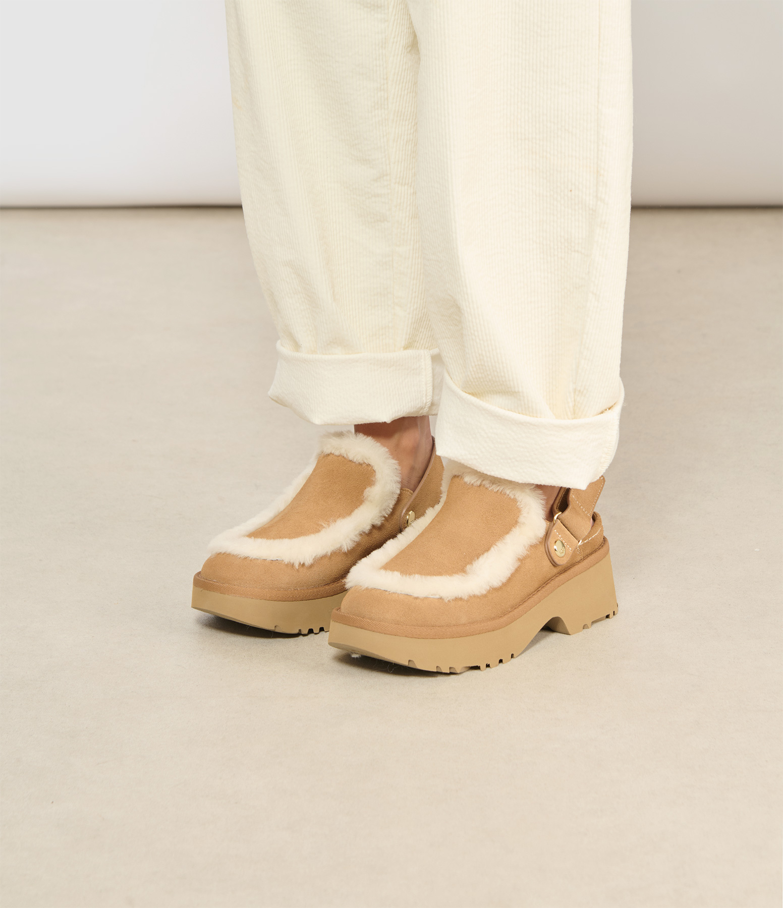 Esmee Chestnut Clogs