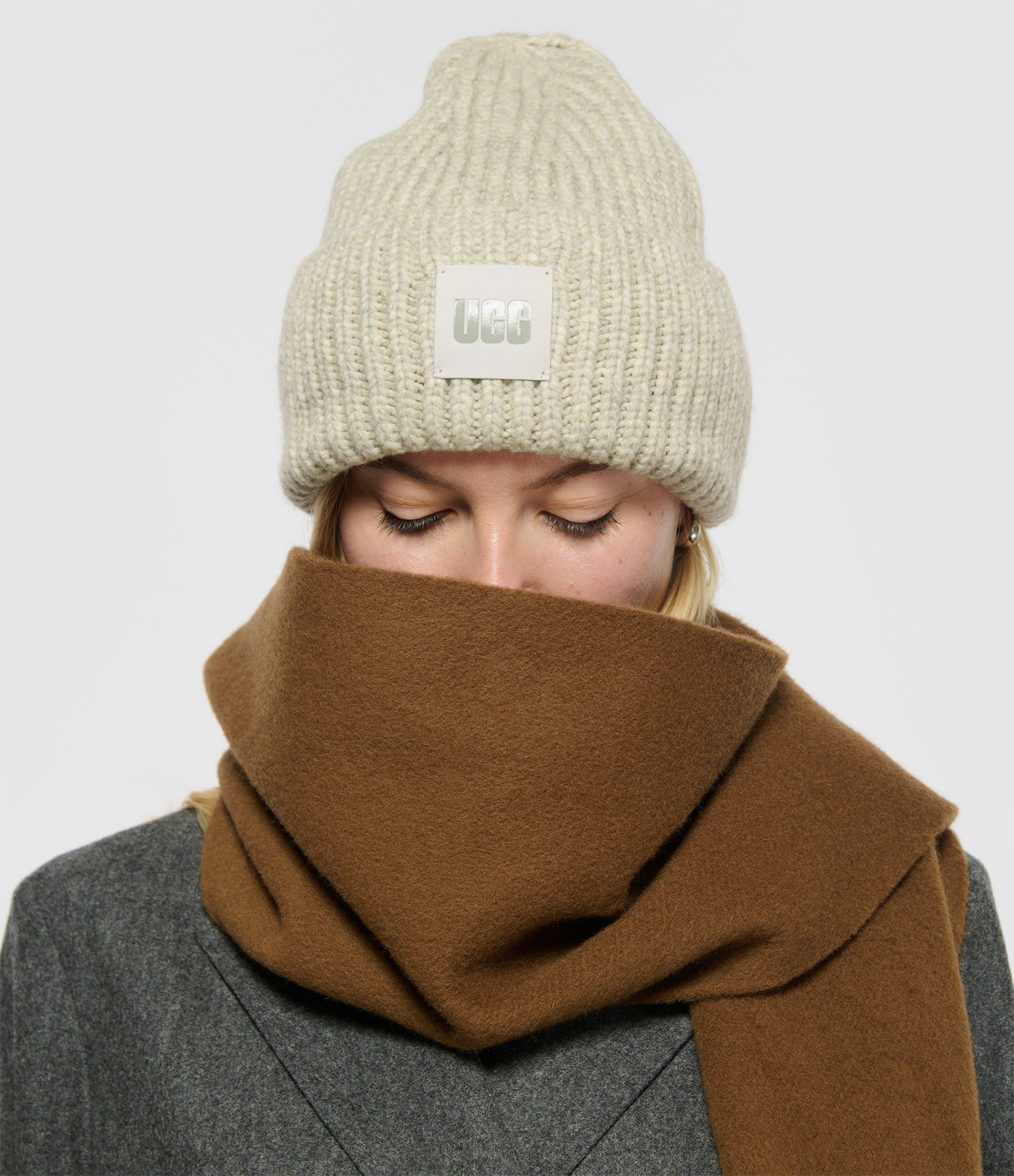 Chunky Rib Beanie – Light Grey