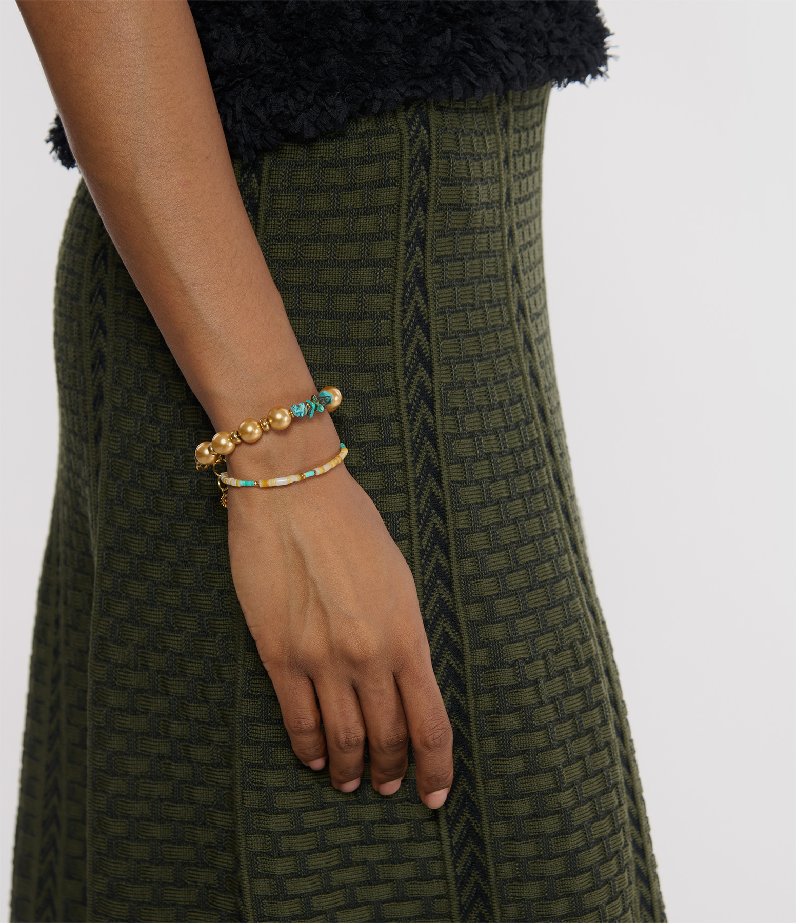 Golden-coloured bracelet