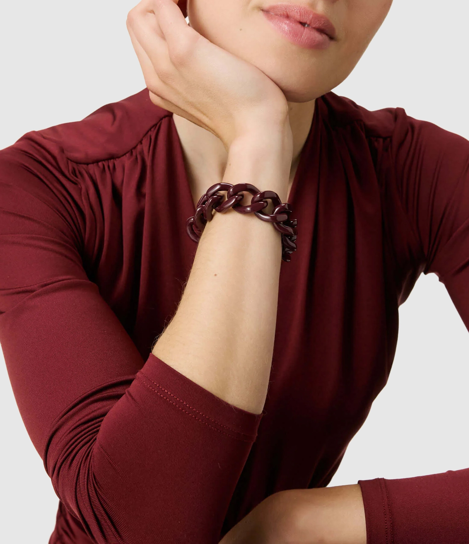 Mini Flat Chain Bracelet in Bordeaux