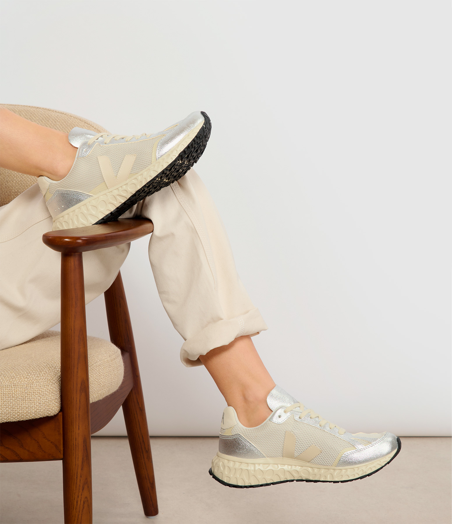 Condor Natural Pierre Silver trainers