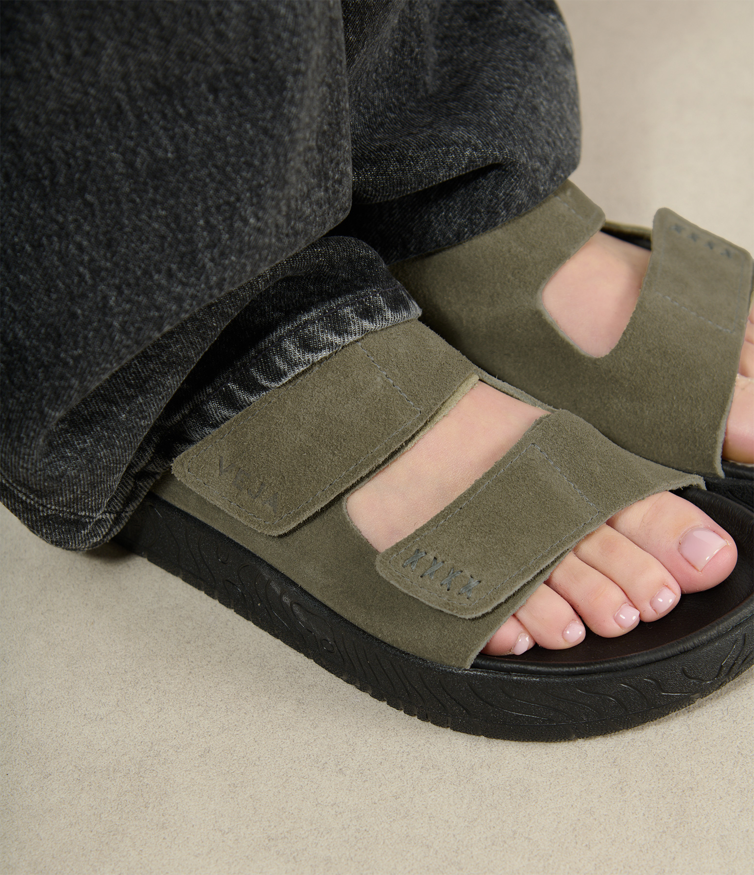 Etna Khaki Black Mules