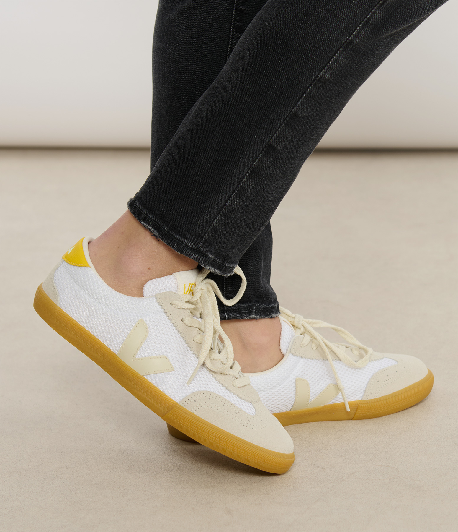 Lunar Pierre Sunshine Volley Trainers