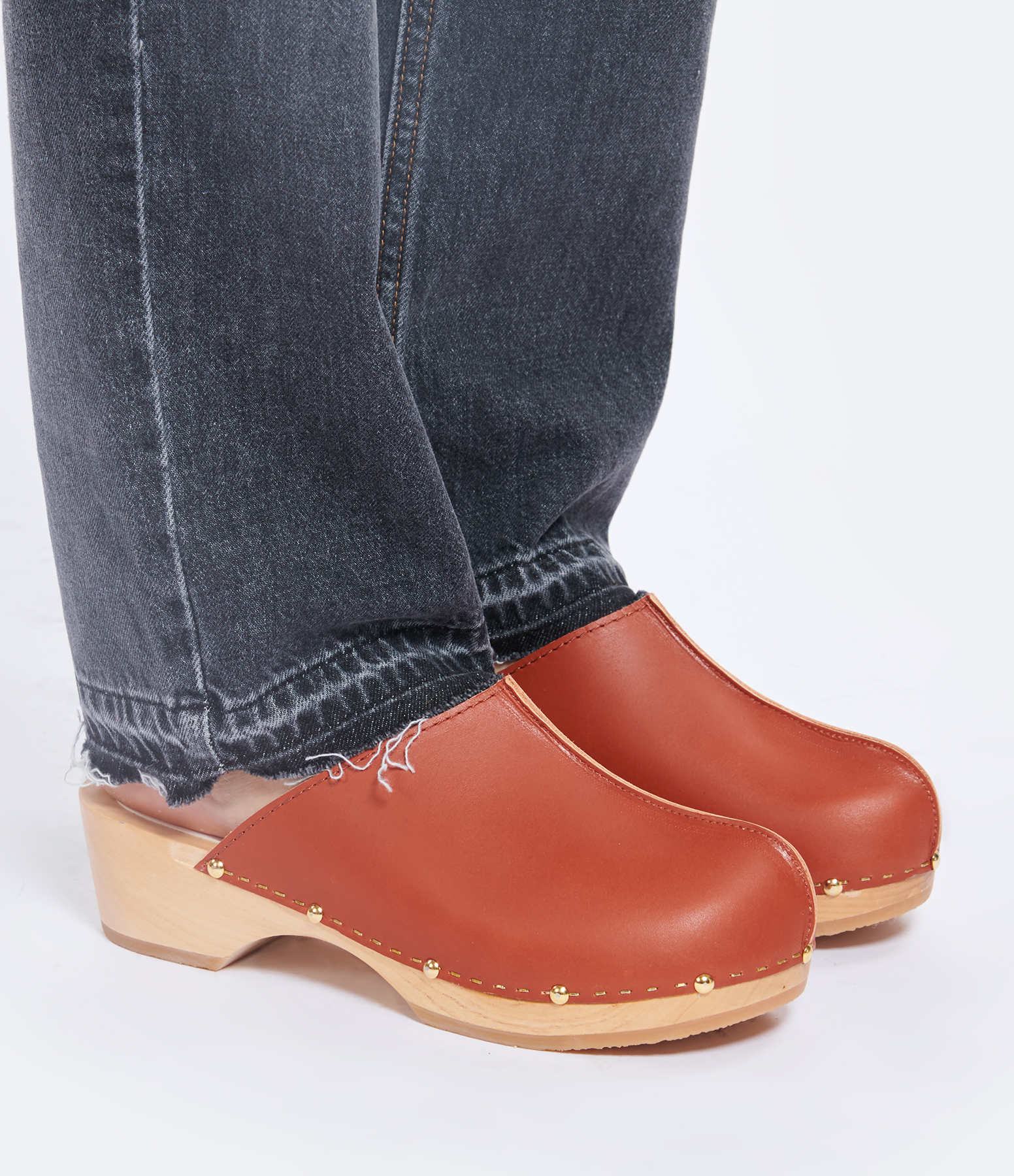 Yssa Clogs – Wood and Leather, Brick Red