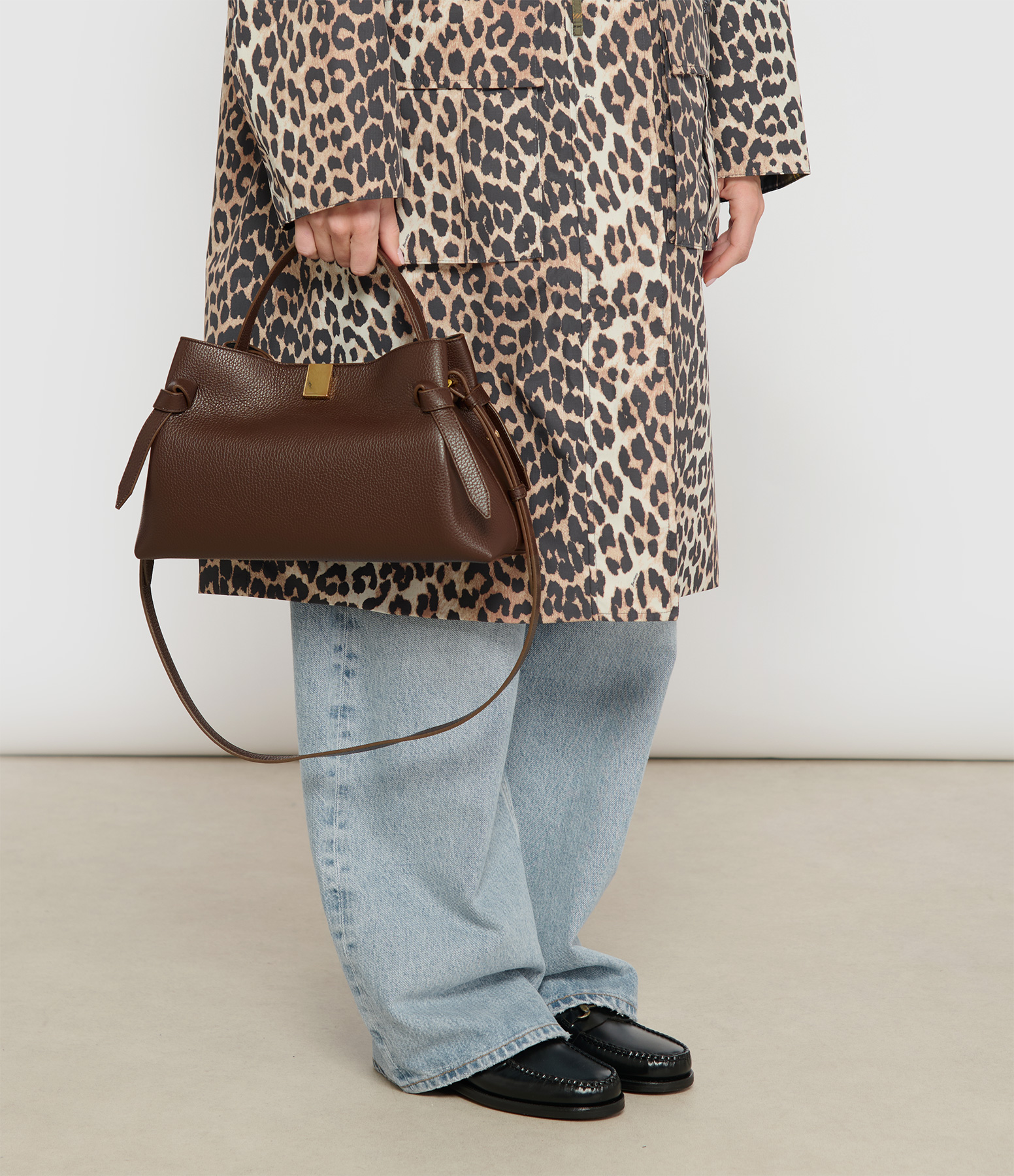 Espresso-coloured Grained Leather Gyoza Bag