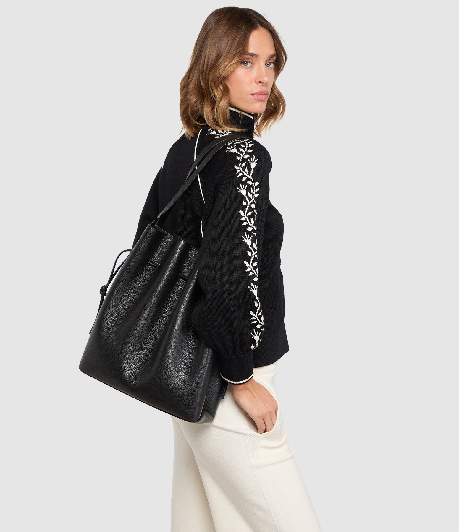 Black Grained Leather Scallop Tote Bag