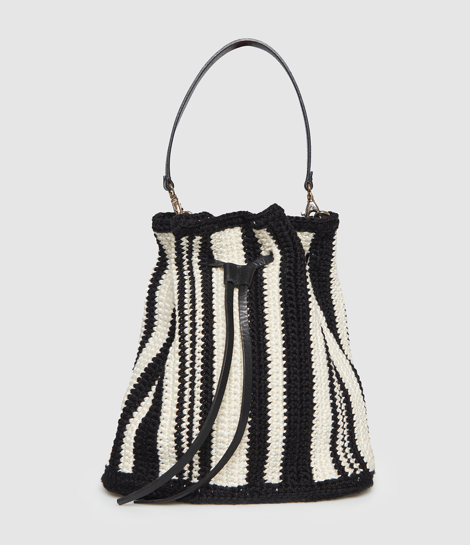 Sac Seau Ninon Crochet Rayures Noir Écru, Collaboration Jeanne Vouland x Les Mains de Mamie