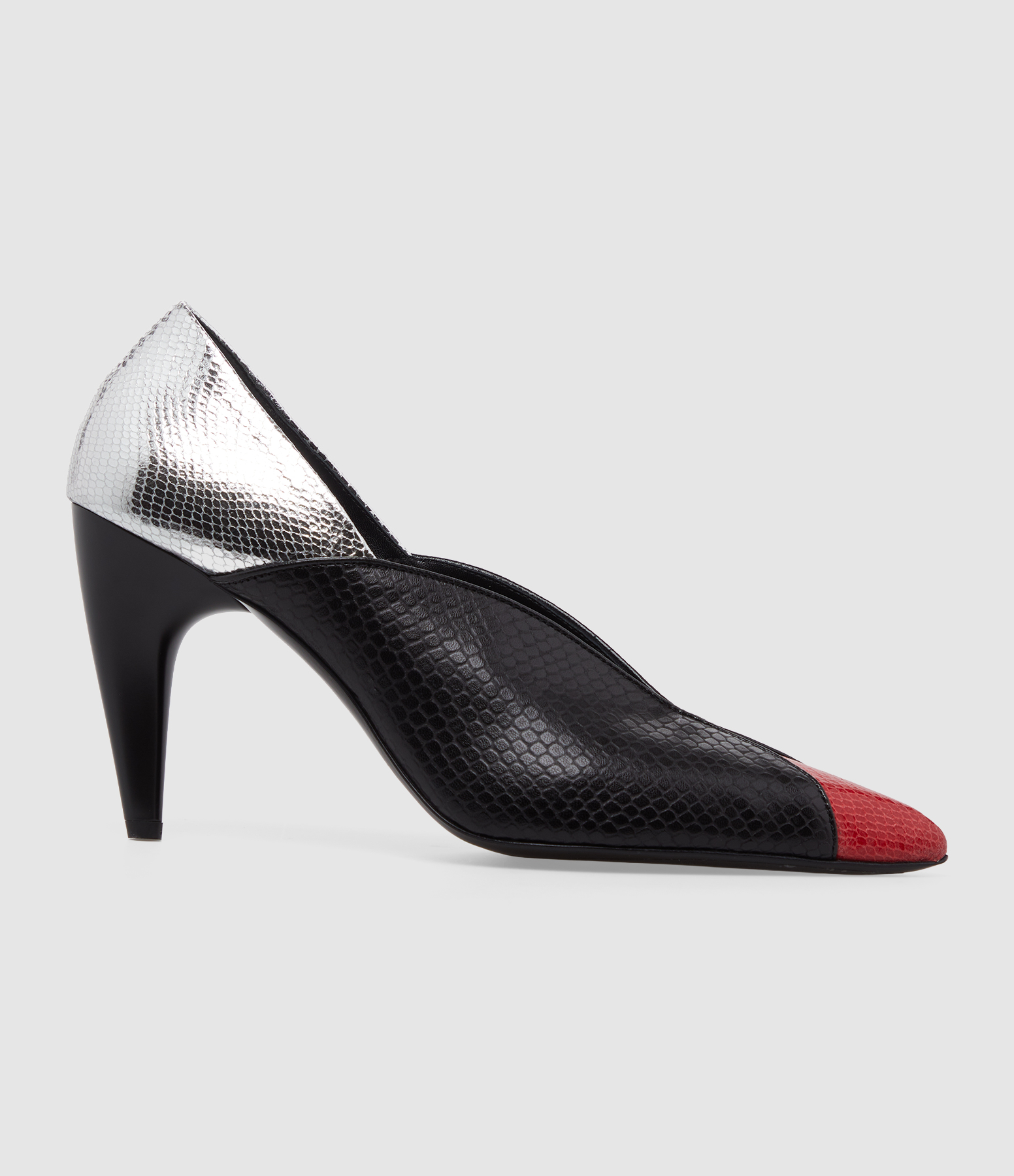 Escarpins Luza Black Scarlet Red, Défilé