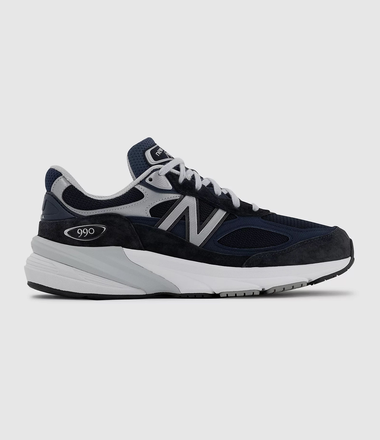 Baskets 990 Navy