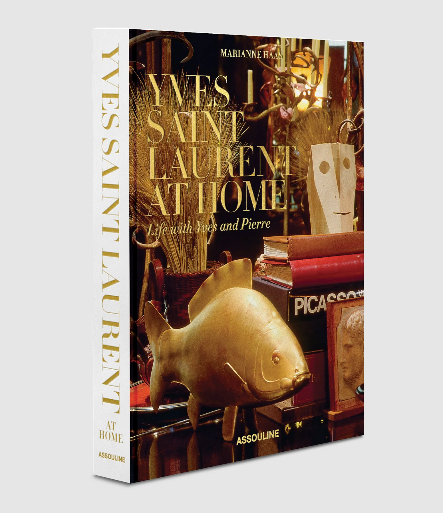 Livre Yves Saint Laurent at Home