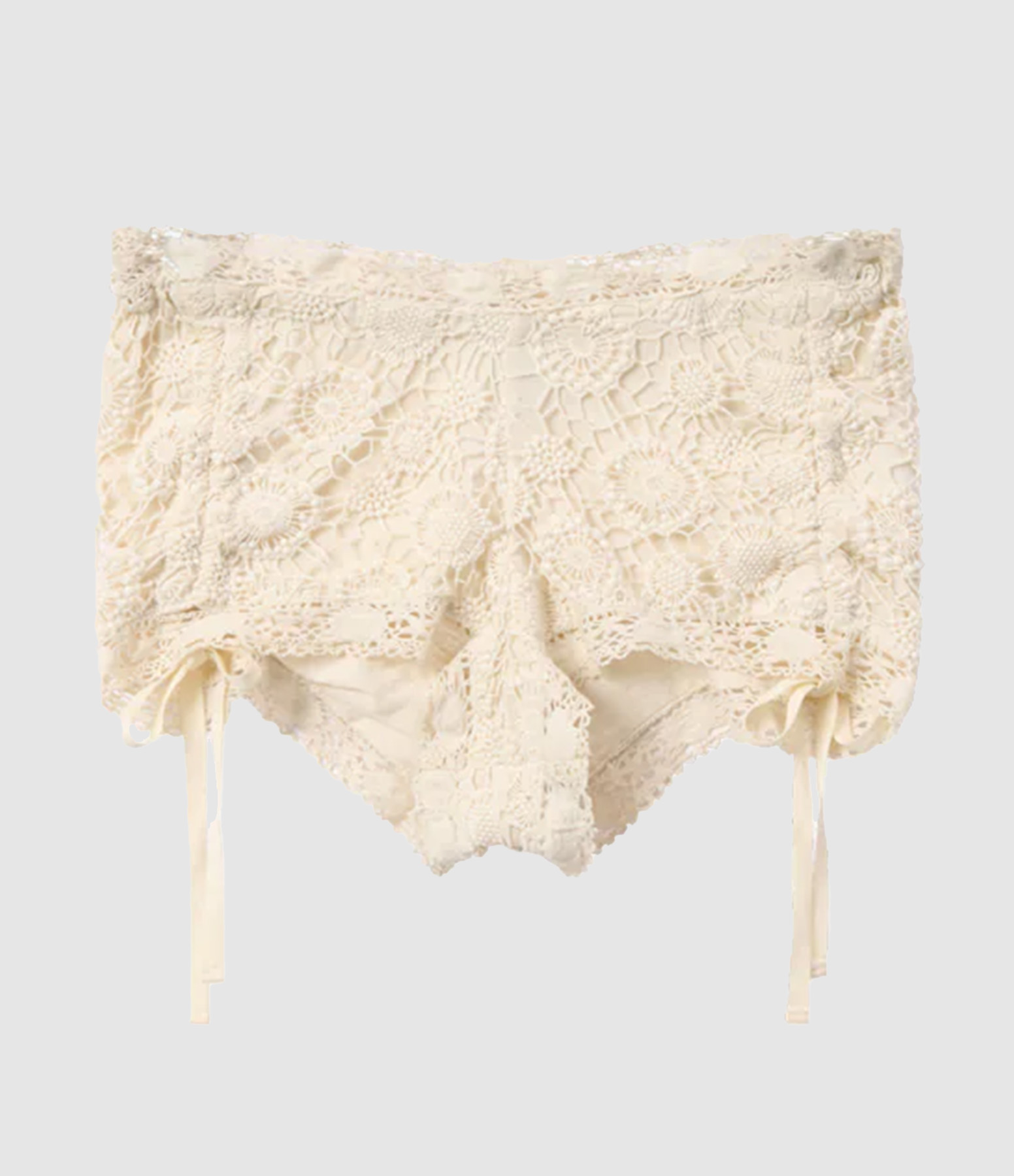 Short Yeliz White