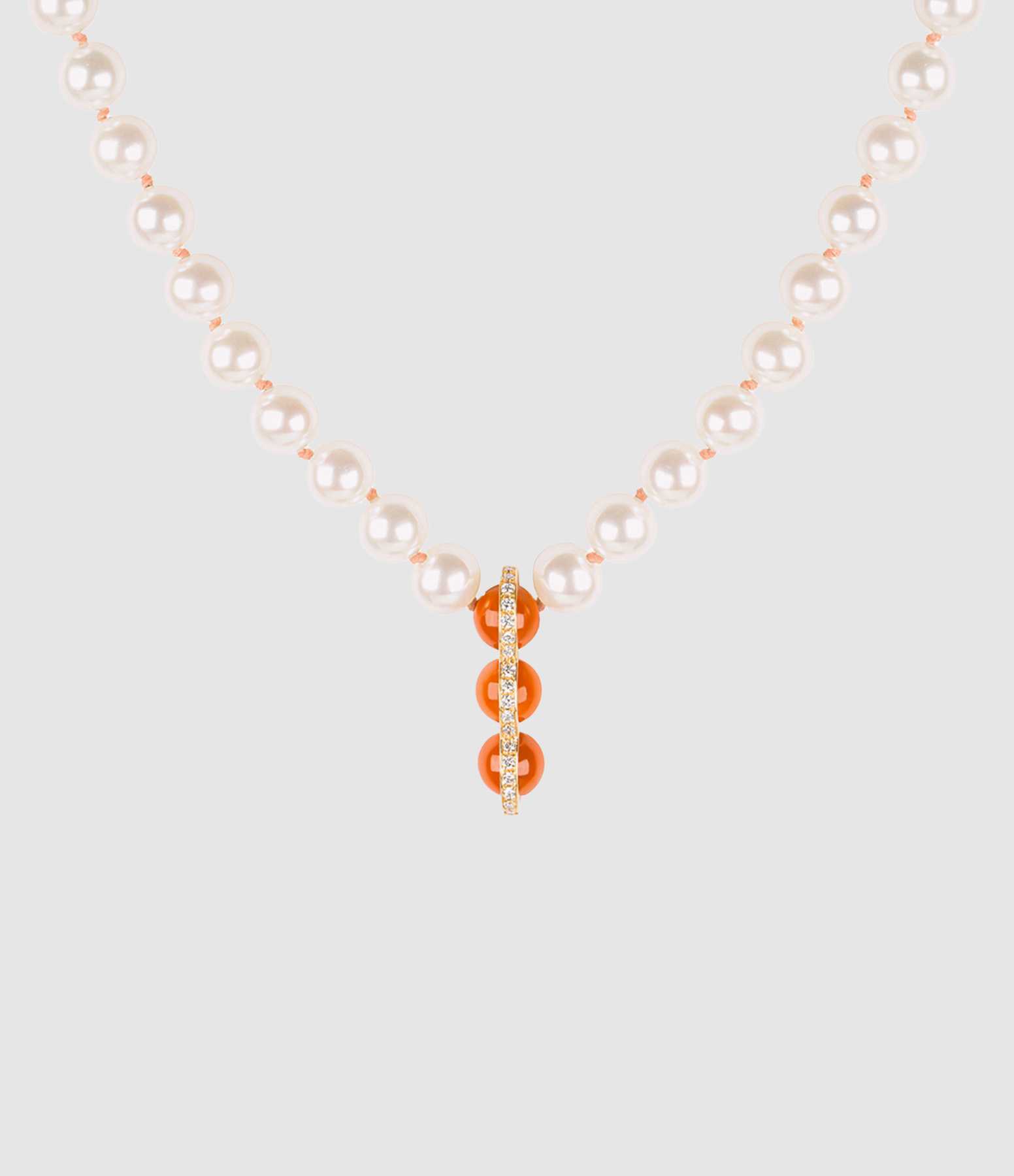 Collier Réserve Trois Perles Corail et Fil de Perles Eau Douce Or Rose