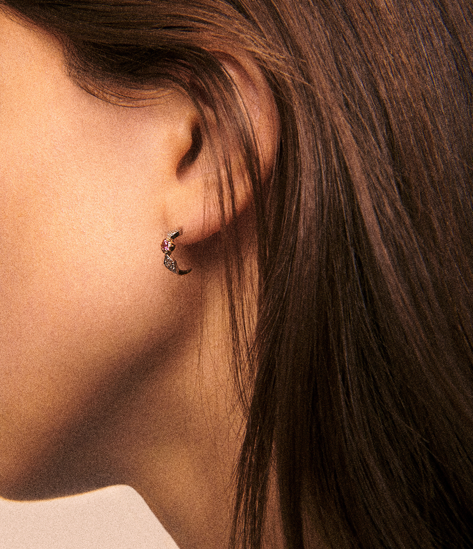 Boucle d'oreille Adèle n°1 Rose Saphir (vendue à l'unité)