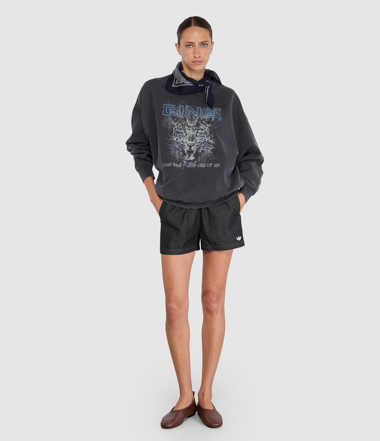 Short Medium Black Denim, Capsule Denim