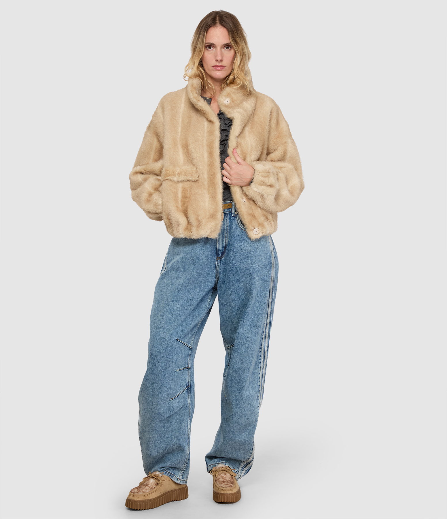 Jean Wardrobe Barrel Worn Blue Denim