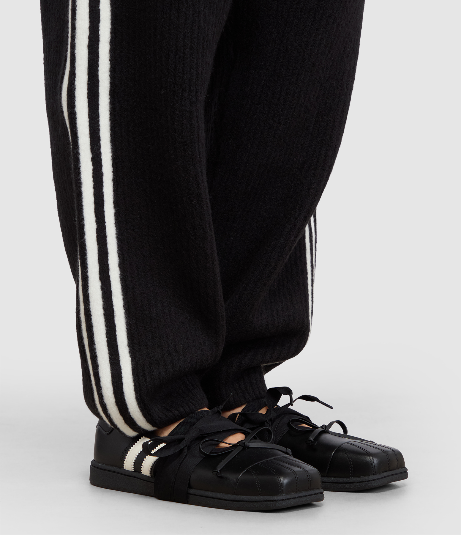 Ballerines Superstar Core Black/Core Black/Off White, Capsule Jennie