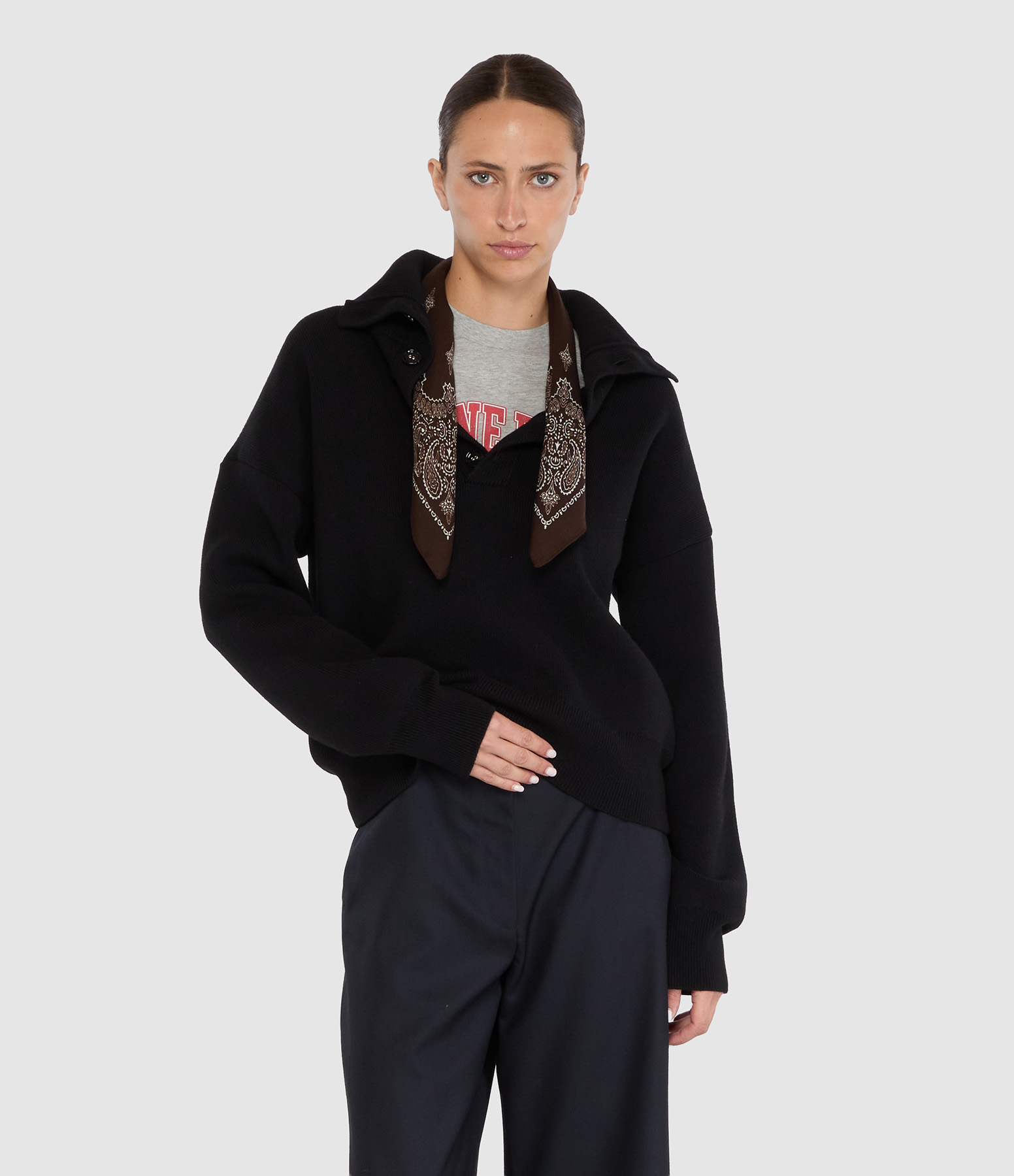 Pull  Noir