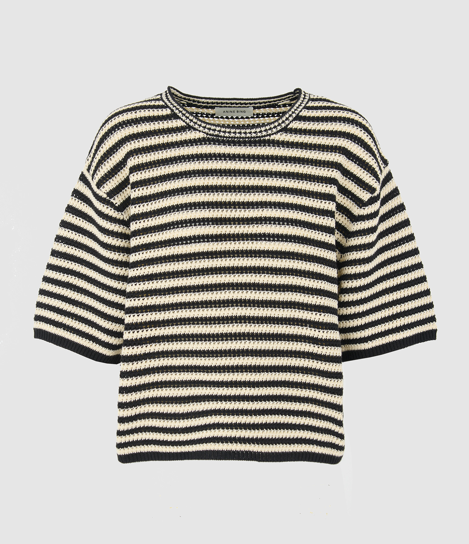 Pull Theo White Black