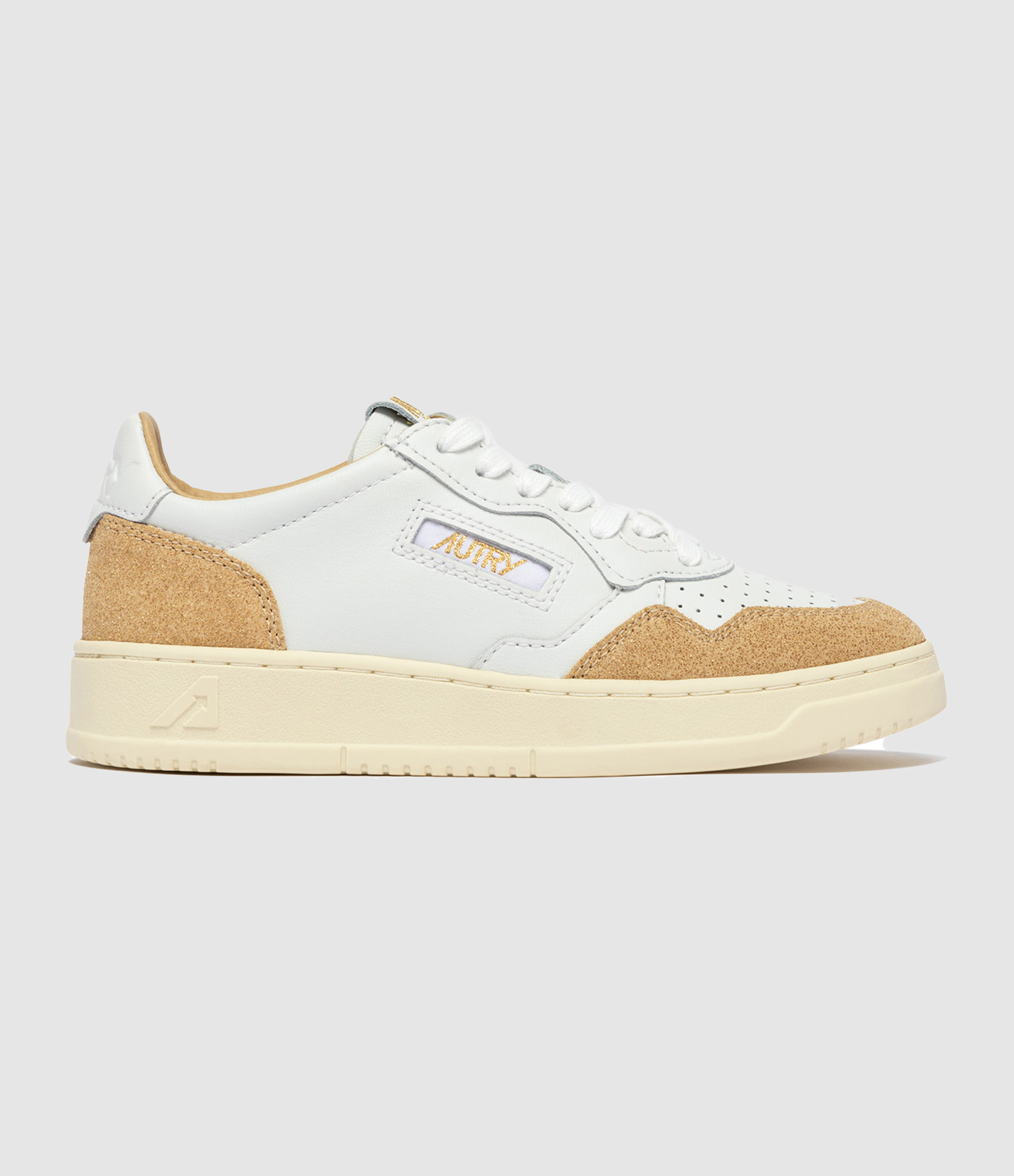 Baskets Medalist Low Soflea Spk White Ecru