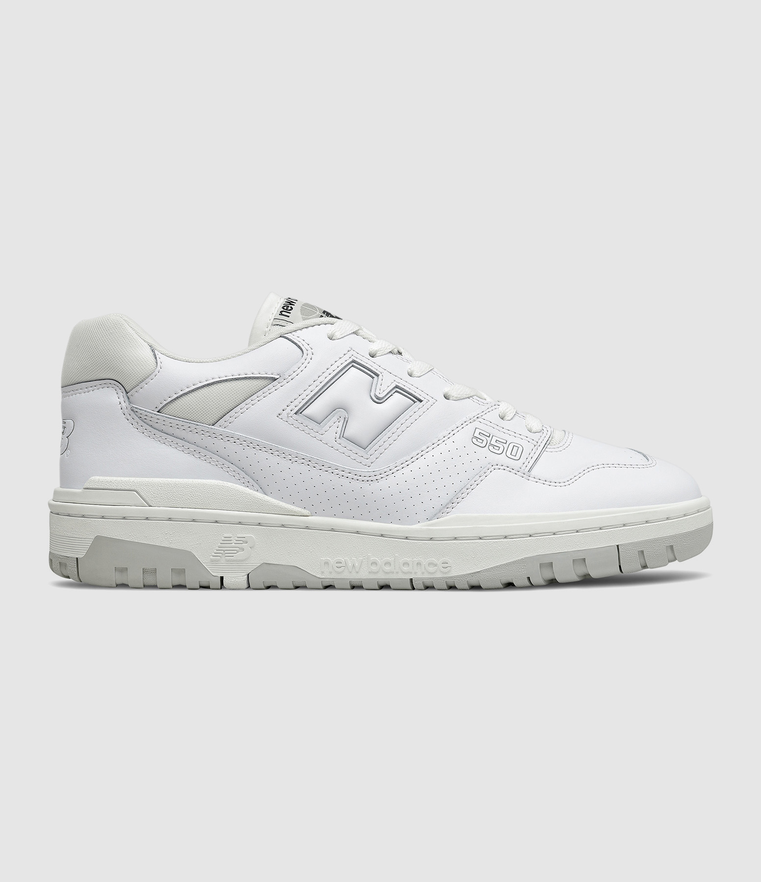 Baskets 550 Blanc