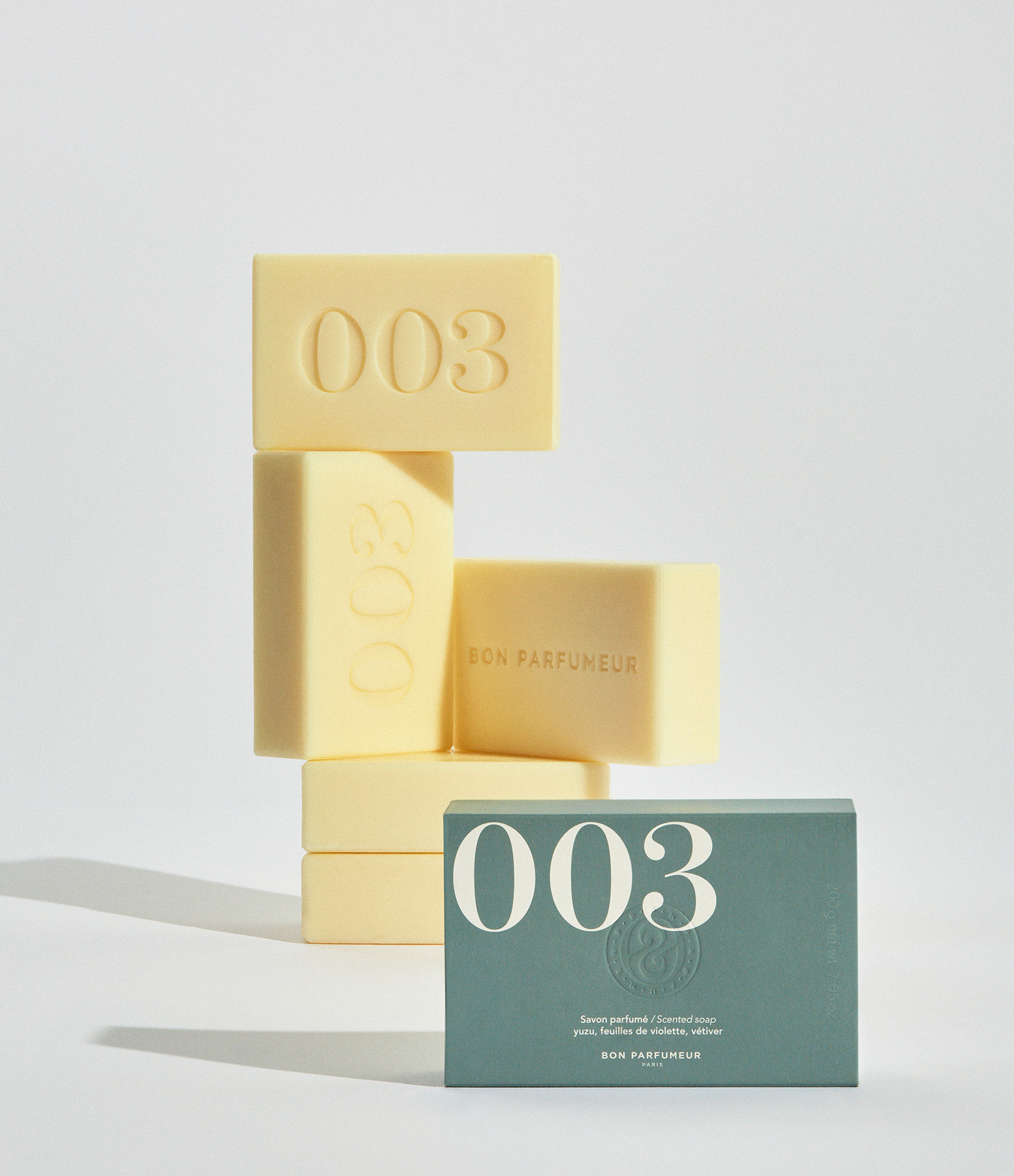 Savon Solide #003 Yuzu, Feuilles de Violette, Vétiver, 200g