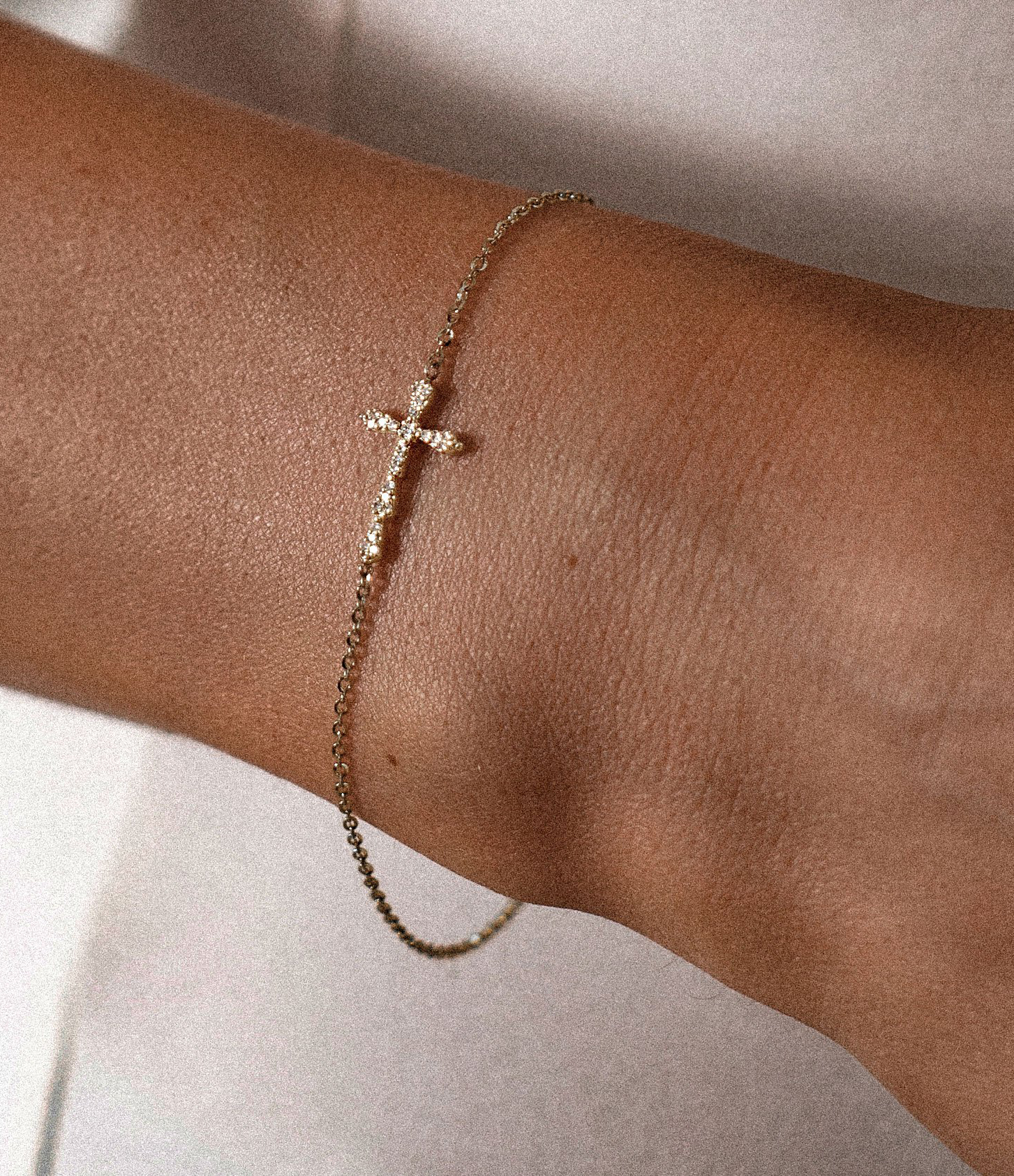 Bracelet Croix Niculinuccia Diamants Or Blanc