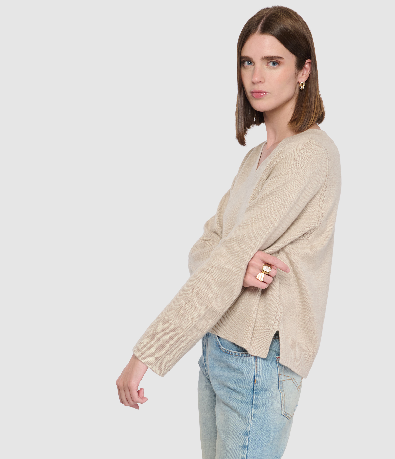 Pull V Monogramme Avoine