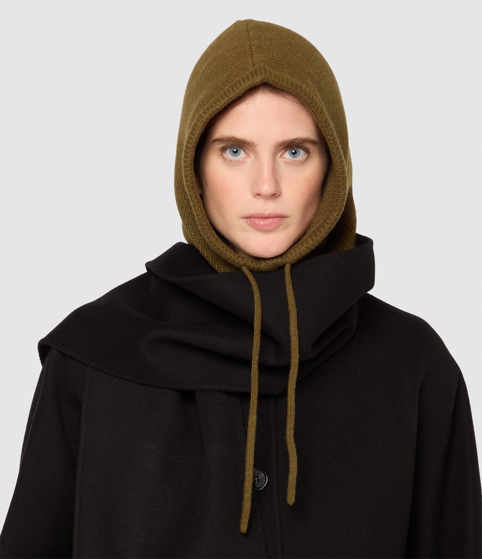Cagoule Cachemire À Cordons Suzon Olive